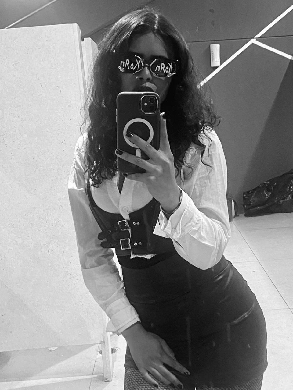 Image of cam model ChiaraBella from XloveCam