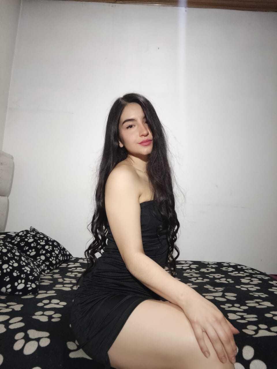 Image of cam model JadeHarpper from XloveCam
