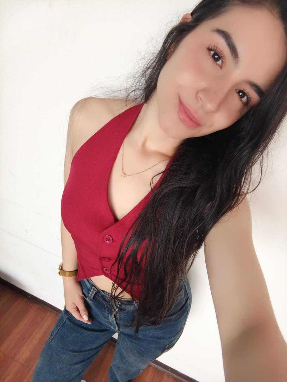Image of cam model JadeHarpper from XloveCam