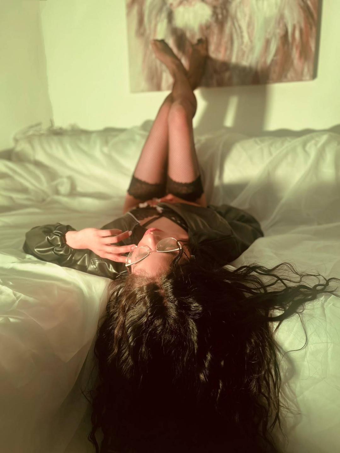 Image of cam model MelannieRousse from XloveCam