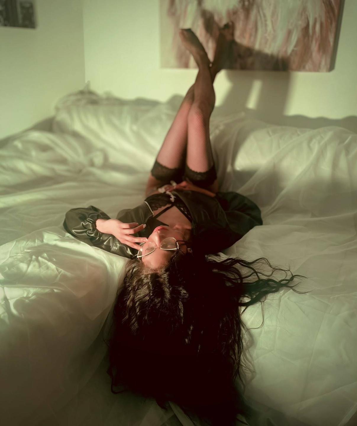 Image of cam model MelannieRousse from XloveCam