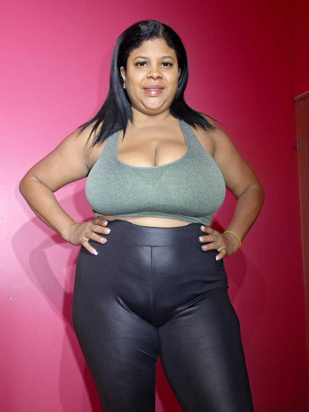 Image of cam model NaughtyPlusSizeGoddess from XloveCam