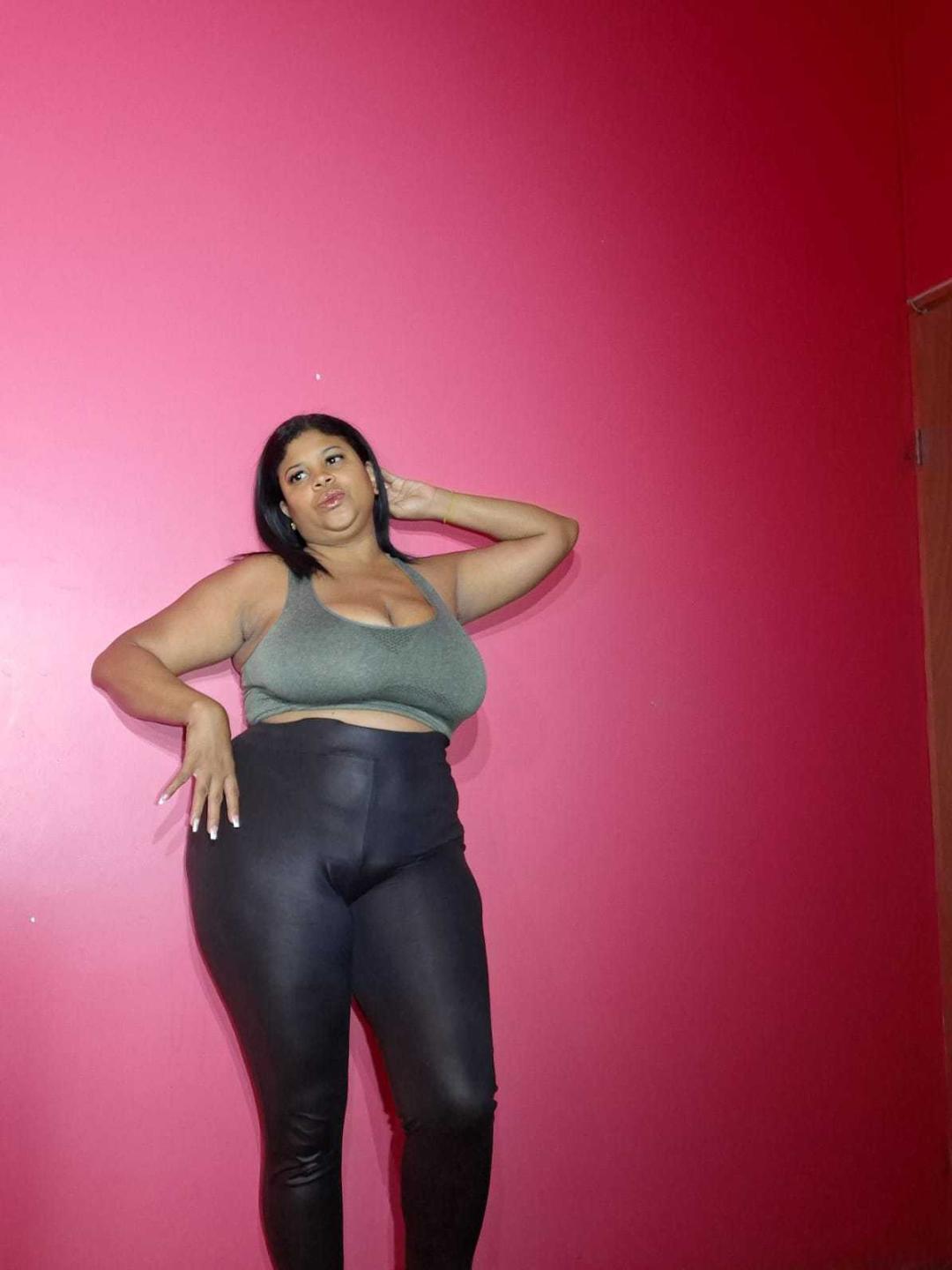 Image of cam model NaughtyPlusSizeGoddess from XloveCam