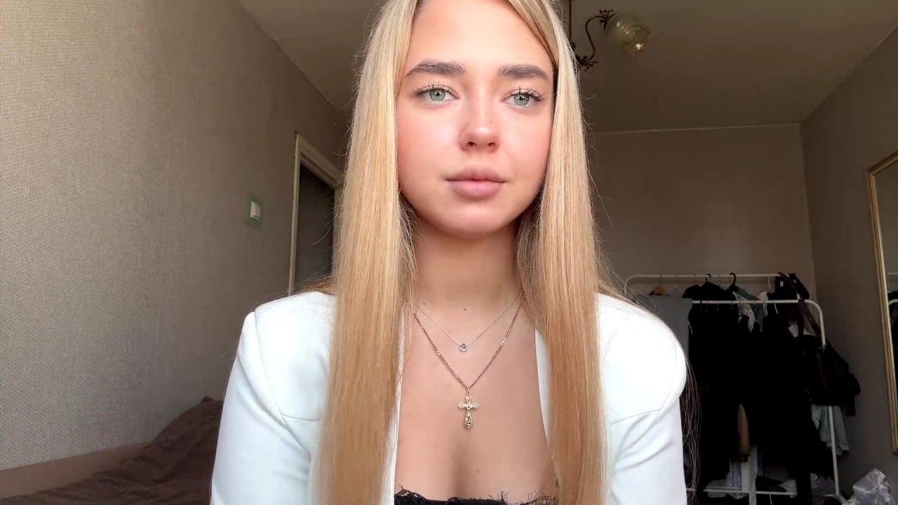 Image of cam model GeorgineBranen from XloveCam