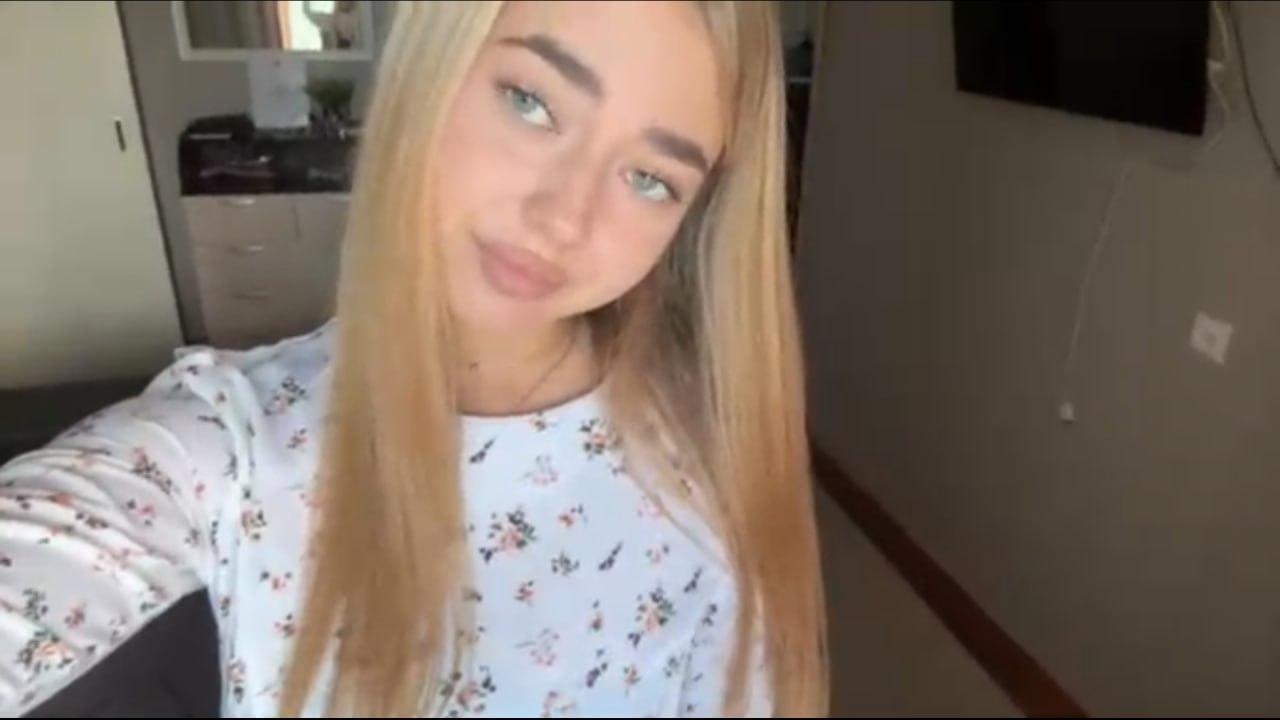 Image of cam model GeorgineBranen from XloveCam