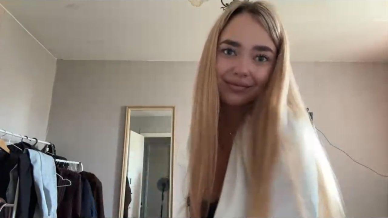 Image of cam model GeorgineBranen from XloveCam