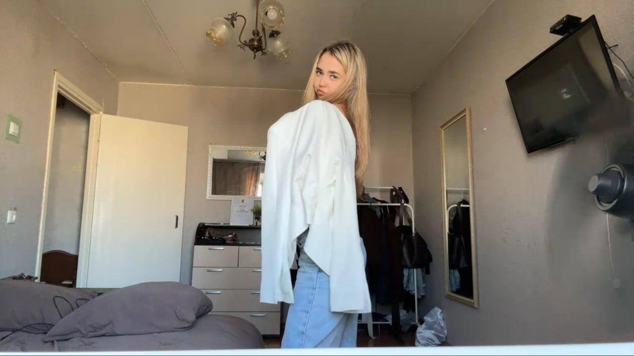 Image of cam model GeorgineBranen from XloveCam