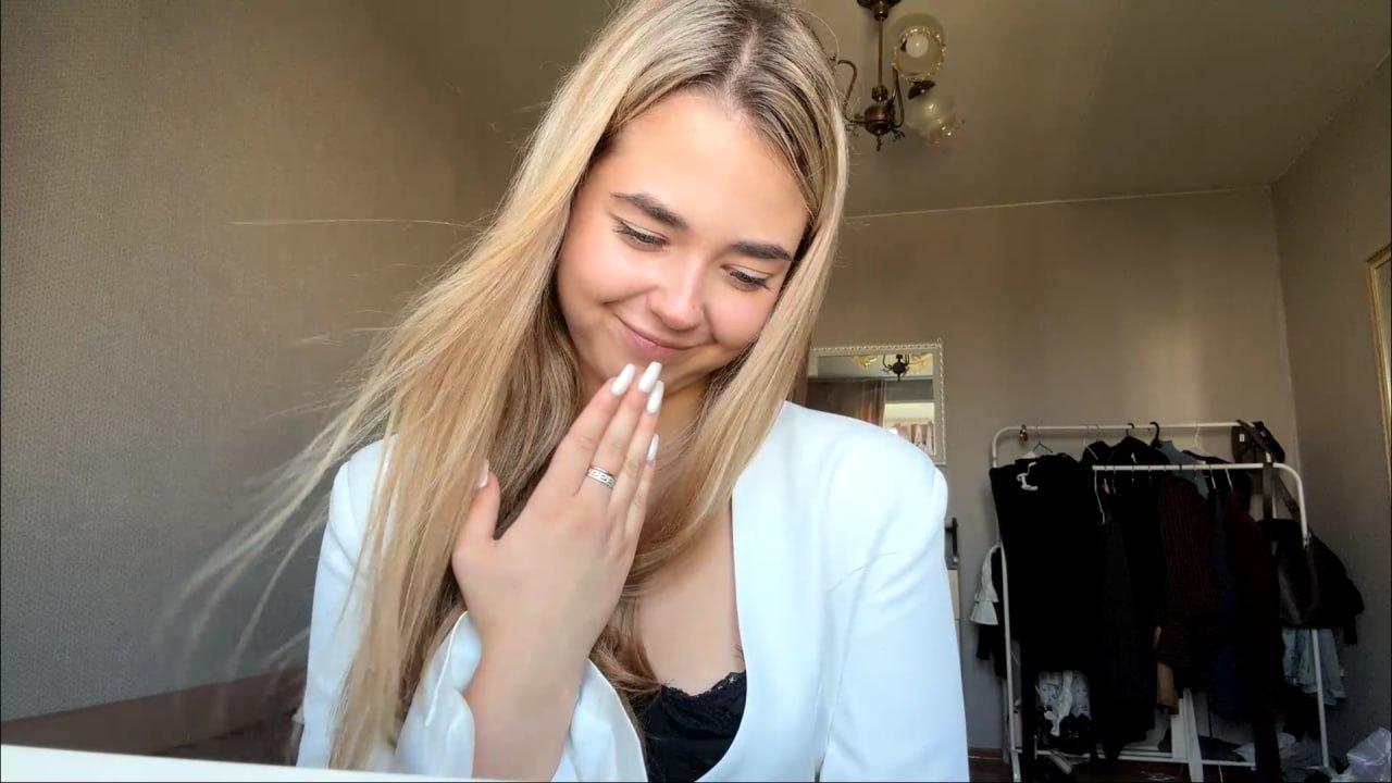 Image of cam model GeorgineBranen from XloveCam