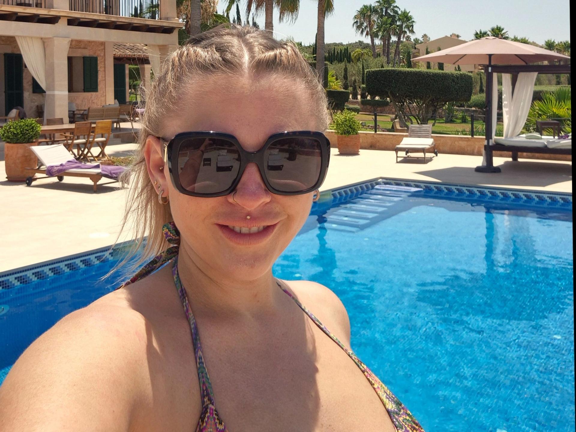 Image of cam model JennaStorm-hot from XloveCam