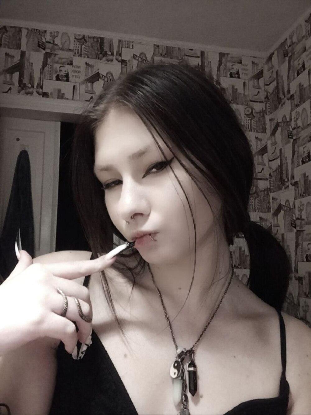 Image of cam model VenusTorpey from XloveCam