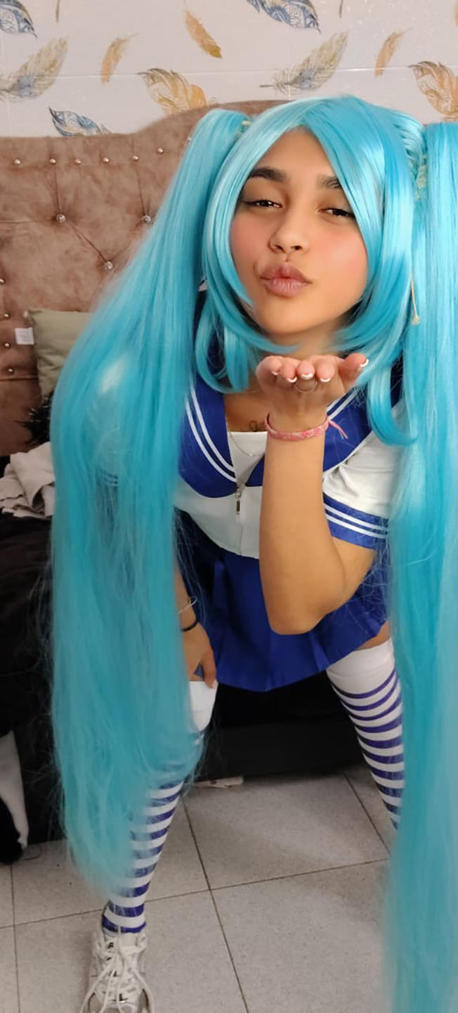 Image of cam model YayaLm from XloveCam