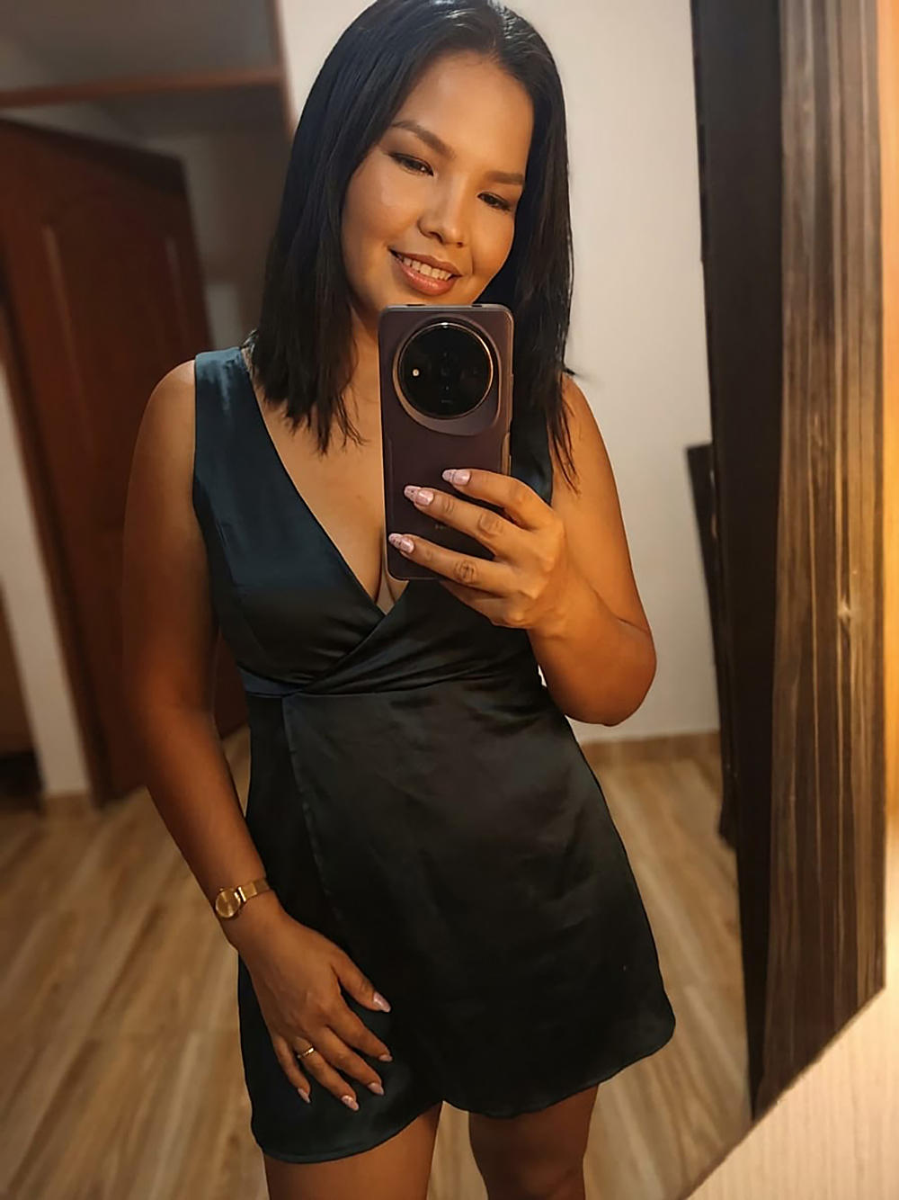 Image of cam model Delilath from XloveCam