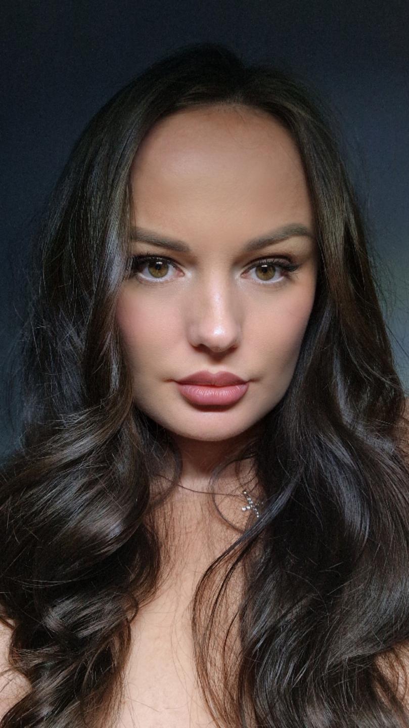 Image of cam model VeronicaWillson from XloveCam