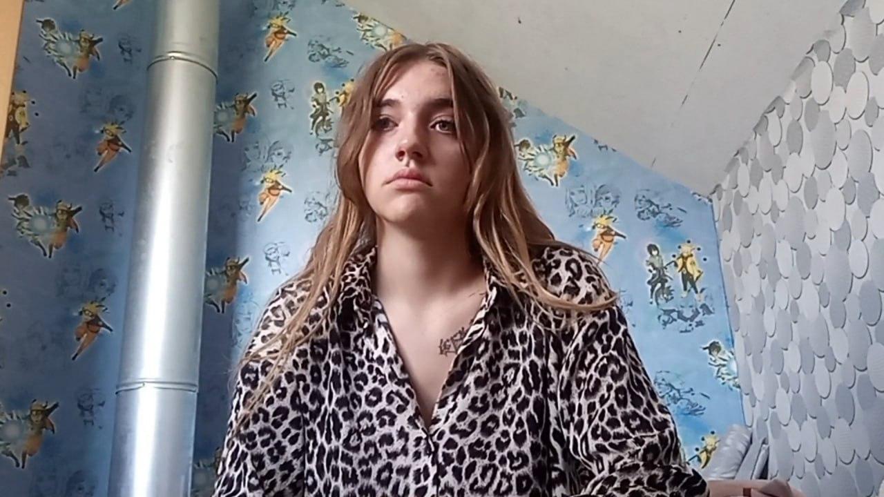 Image of cam model BessBetak from XloveCam