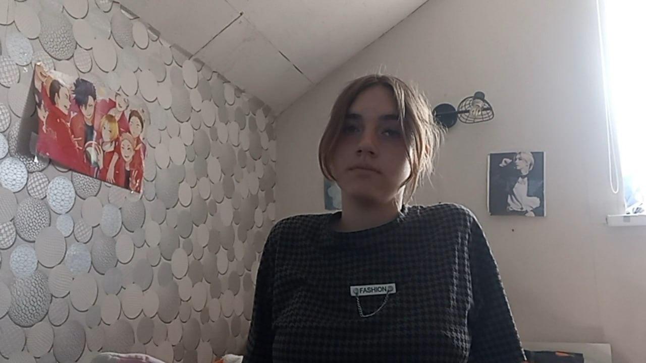 Image of cam model BessBetak from XloveCam