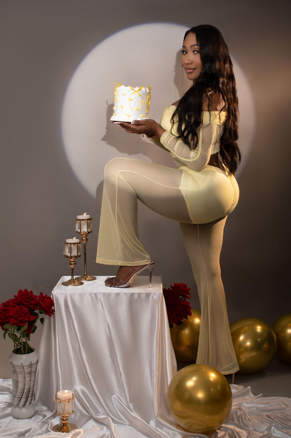 Image of cam model NaiomiLanne from XloveCam