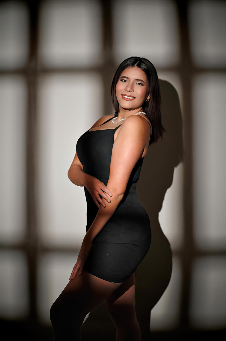 Image of cam model LucieMilner from XloveCam