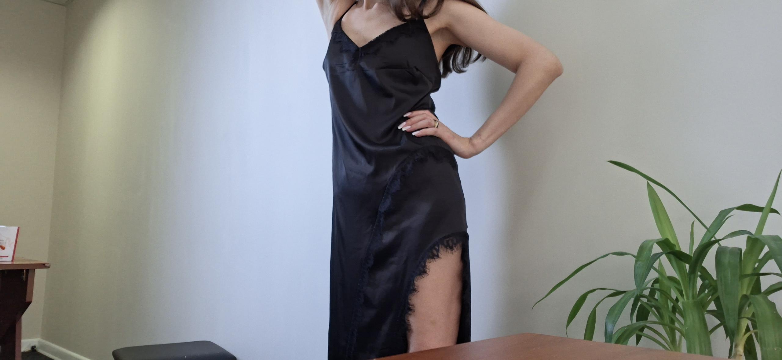 Image of cam model MiraMixi from XloveCam
