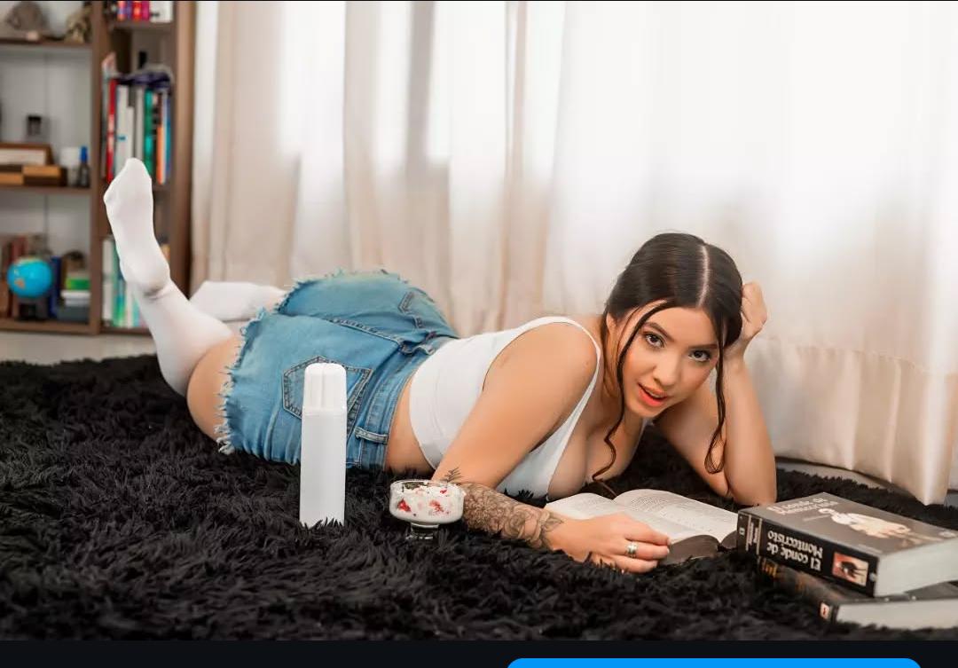 Image of cam model SophiiaRios from XloveCam