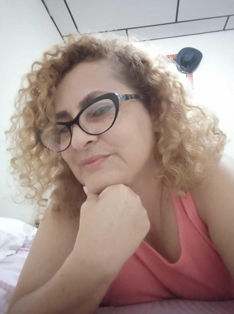Image of cam model SophiiaMonroe from XloveCam