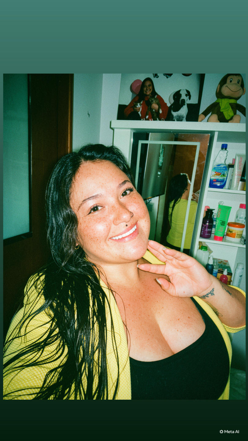 Image of cam model ColetteBessette from XloveCam