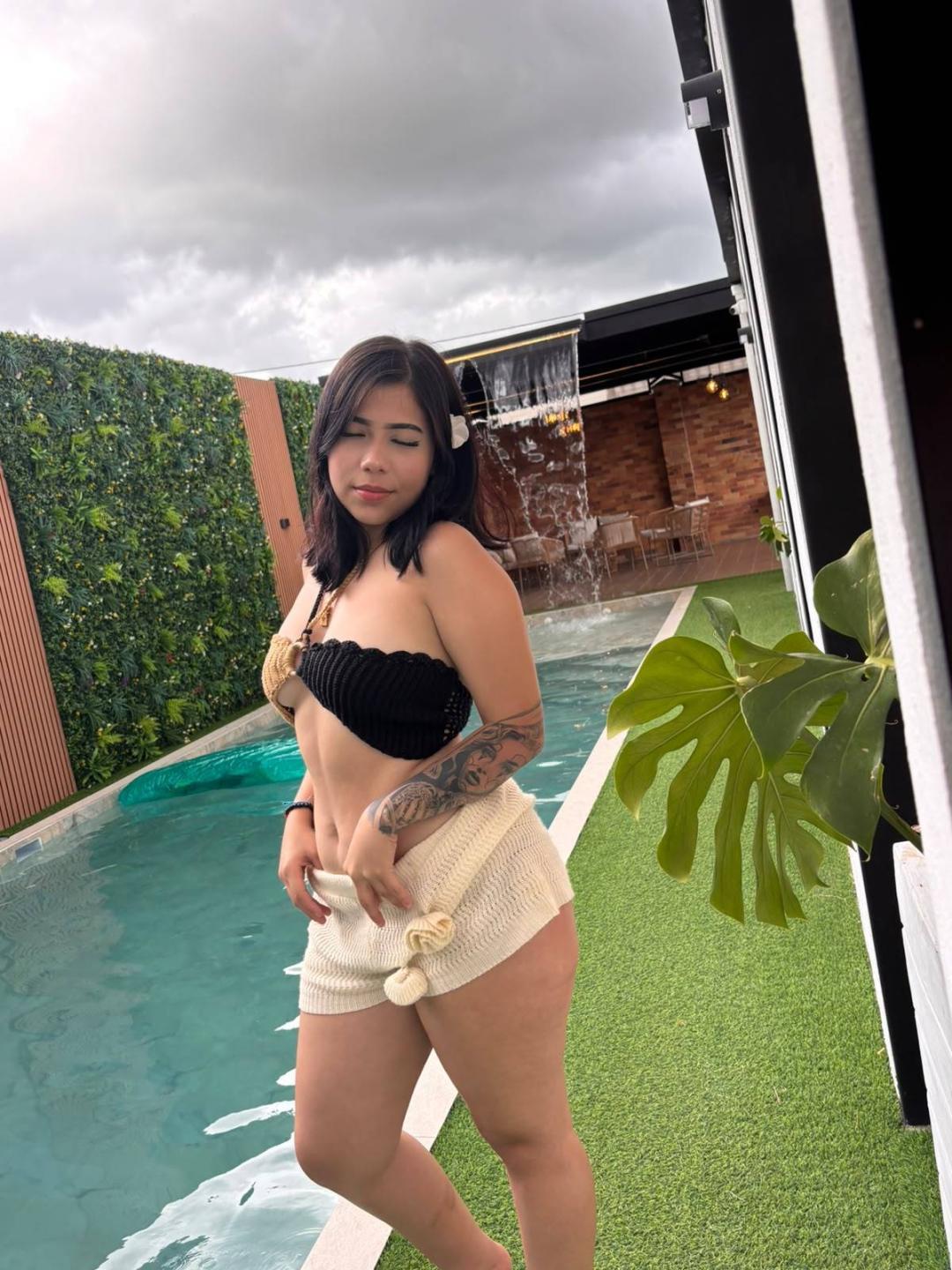 Image of cam model Maddyx69 from XloveCam