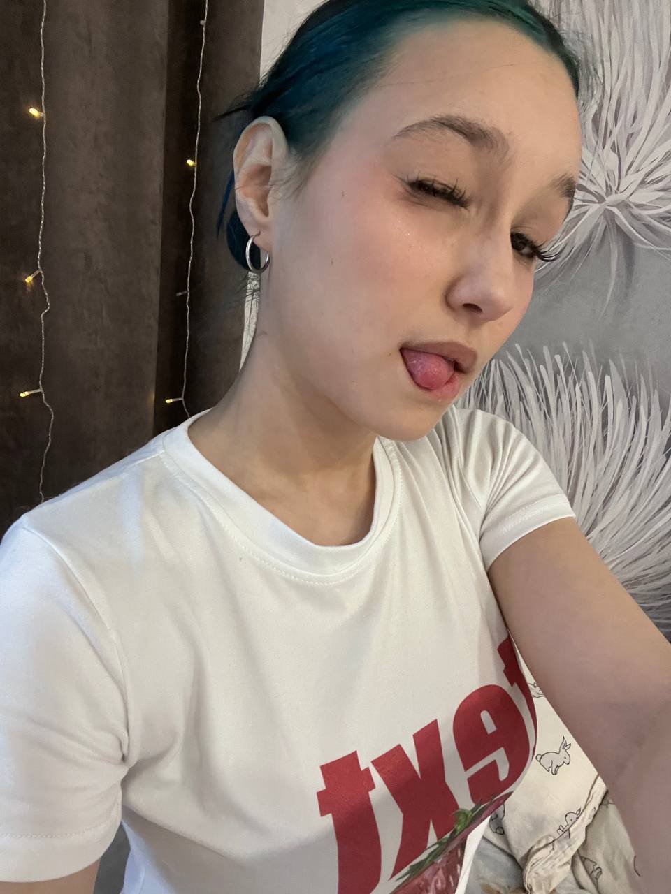 Image of cam model AnitraAmphy from XloveCam