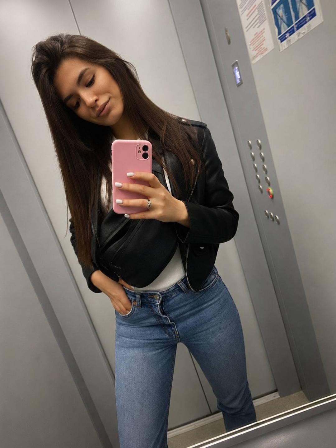 Image of cam model AyakaSweety from XloveCam