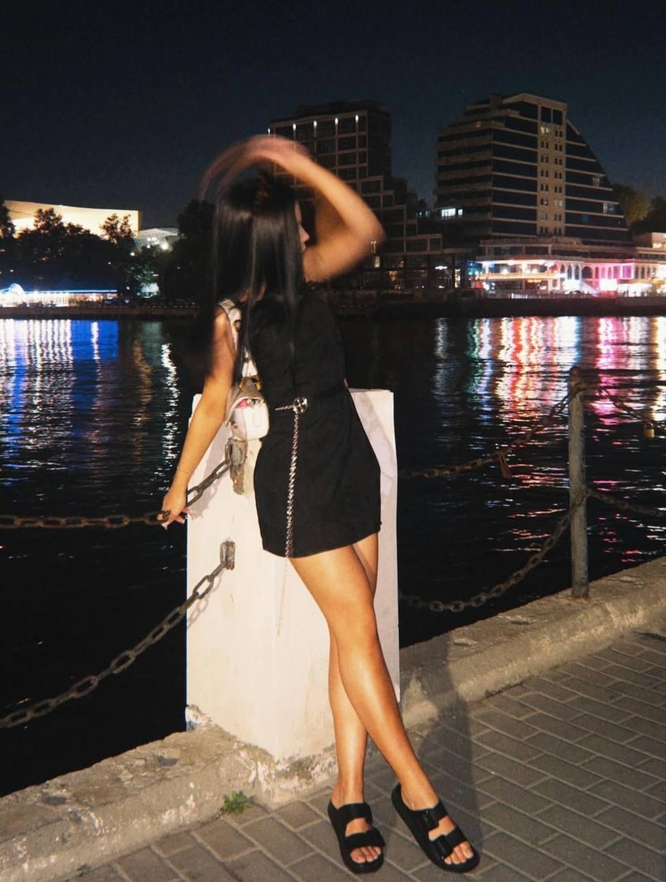Image of cam model GenieCanup from XloveCam