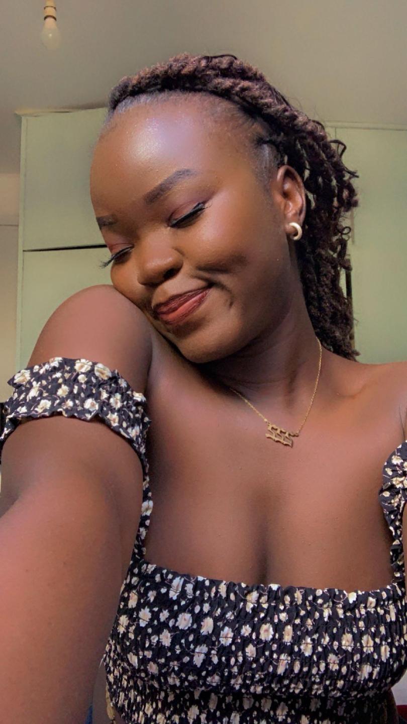 Image of cam model CocoCurves from XloveCam