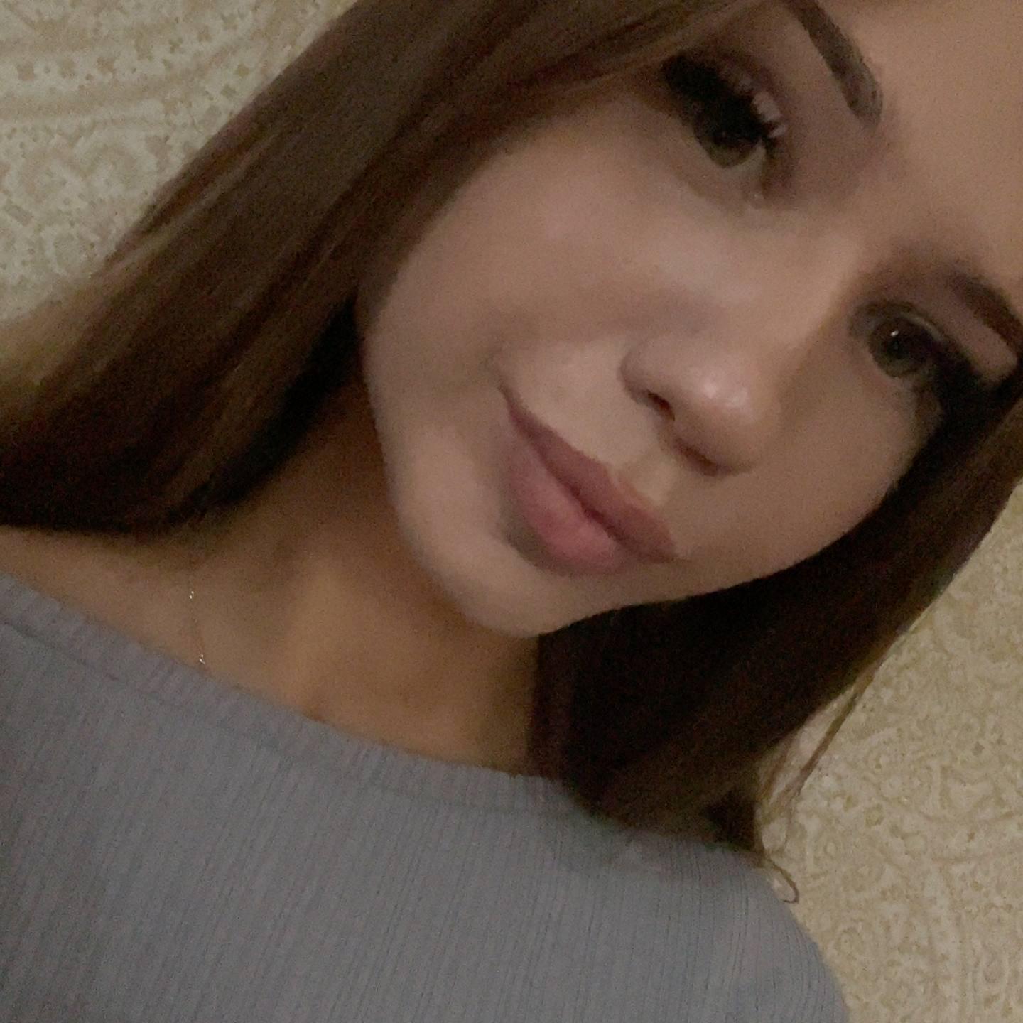 Image of cam model ErmelindaBohnsack from XloveCam