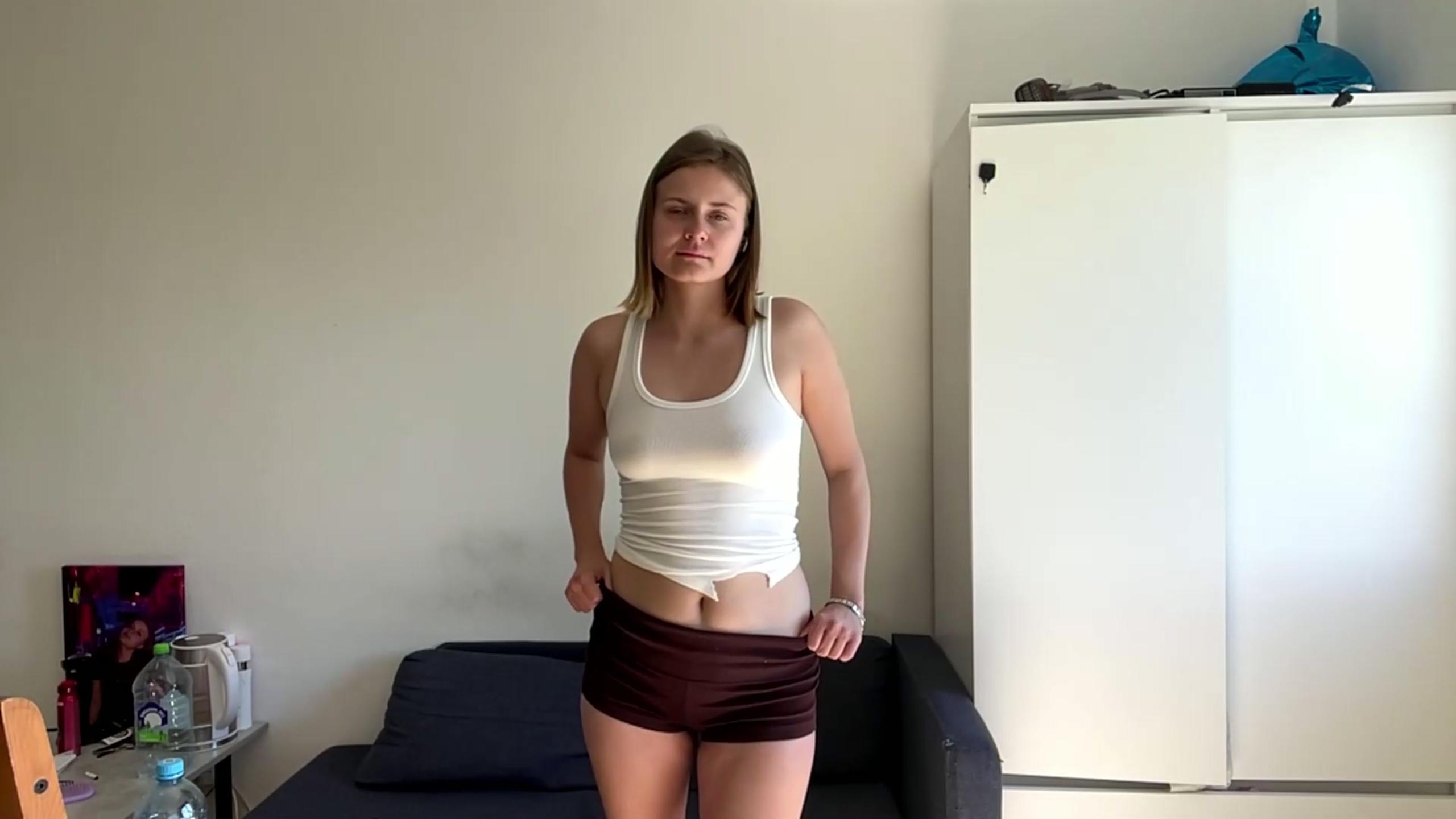 Image of cam model LeraKreiger from XloveCam