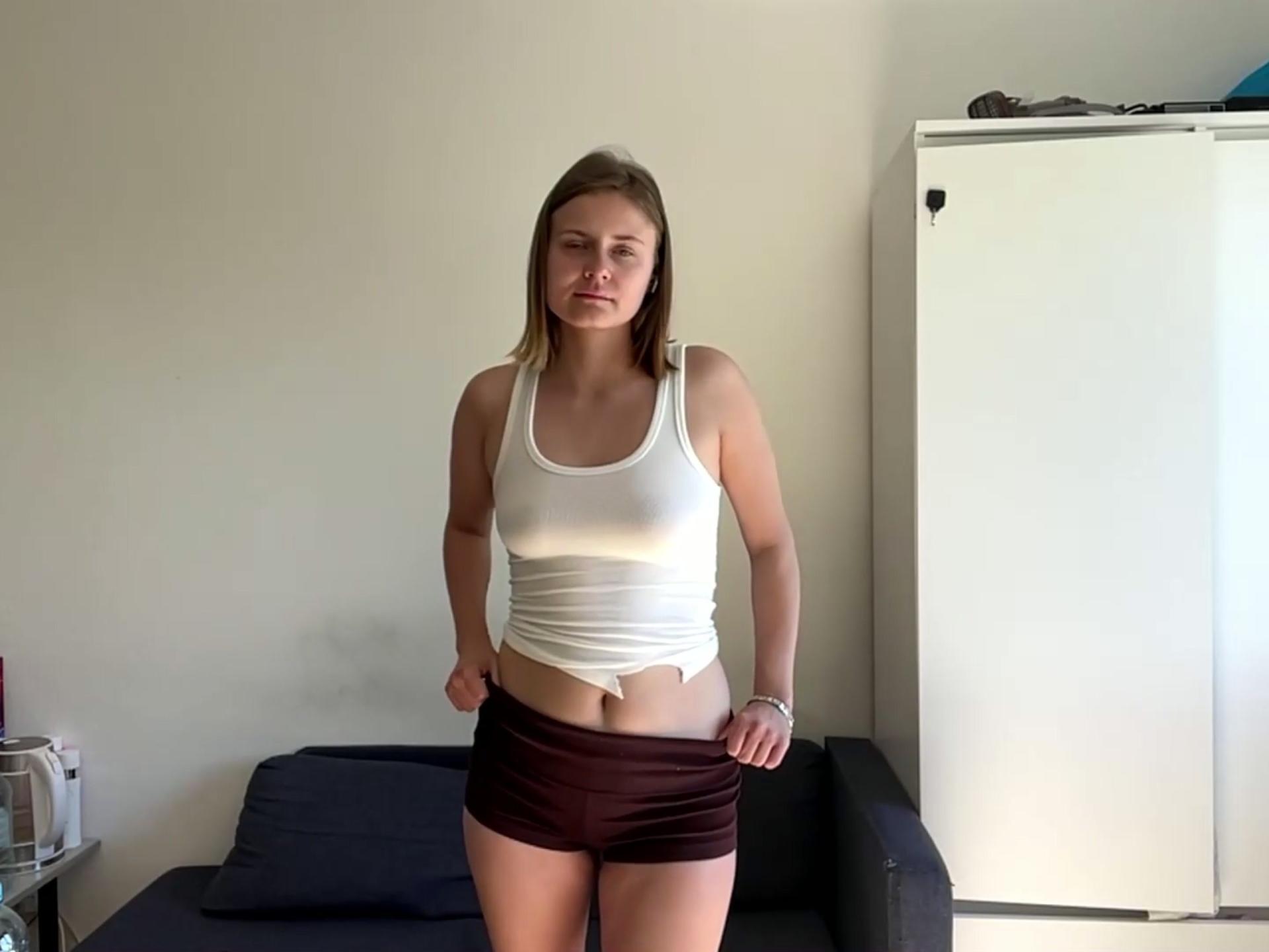 Image of cam model LeraKreiger from XloveCam