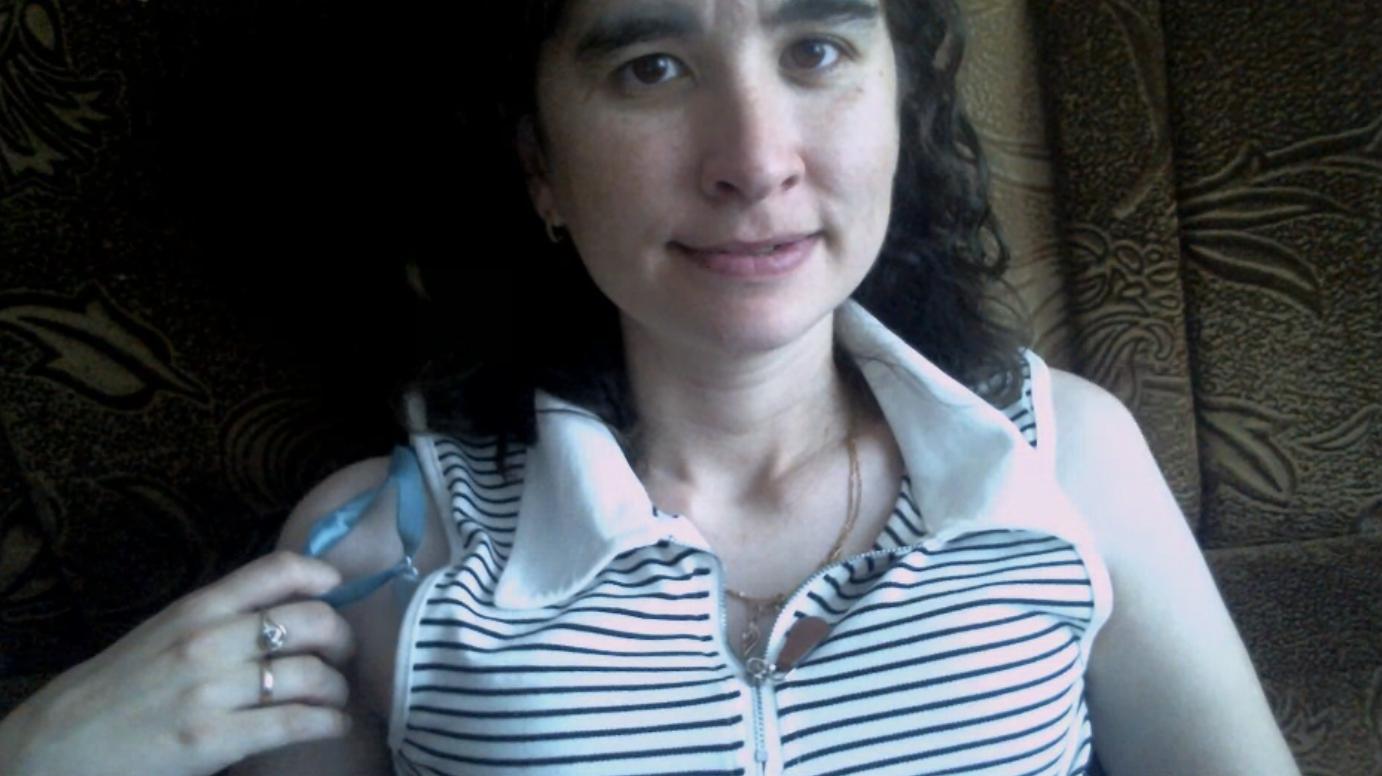 Image of cam model HotAlzabely from XloveCam