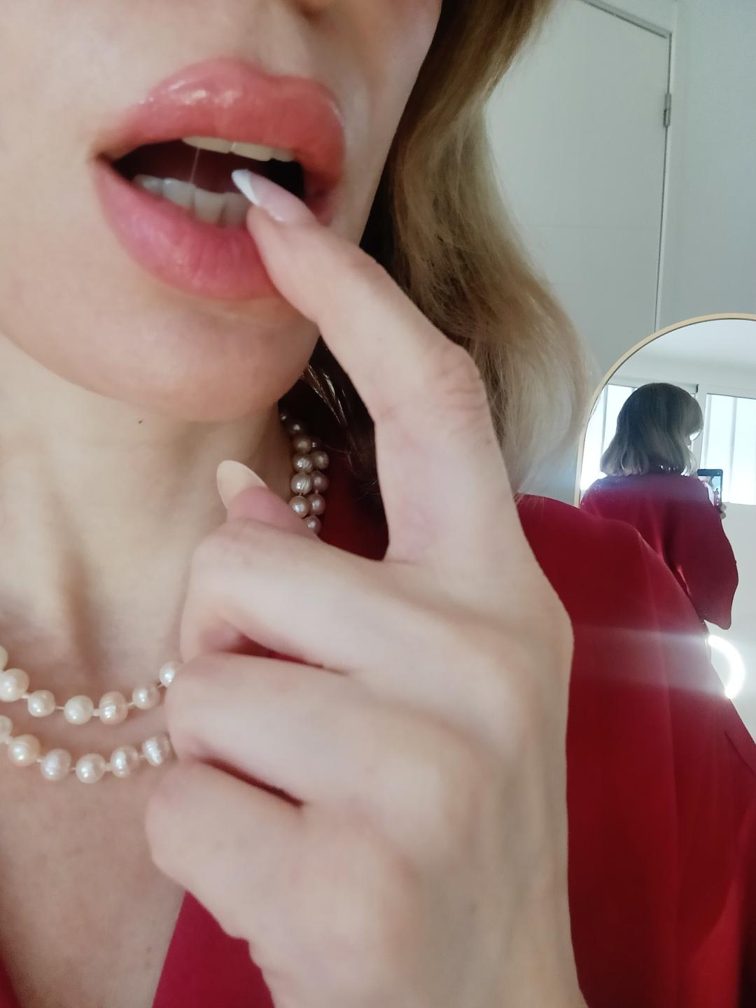 Image of cam model MissFrenchy from XloveCam