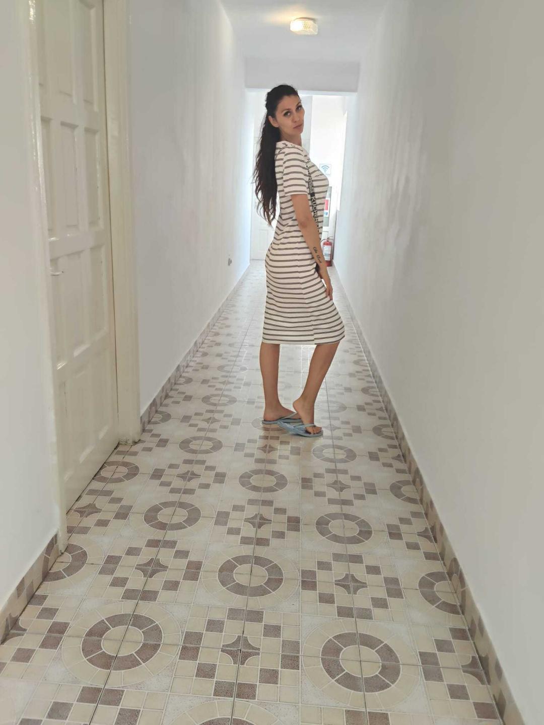 Image of cam model DanaWaw from XloveCam