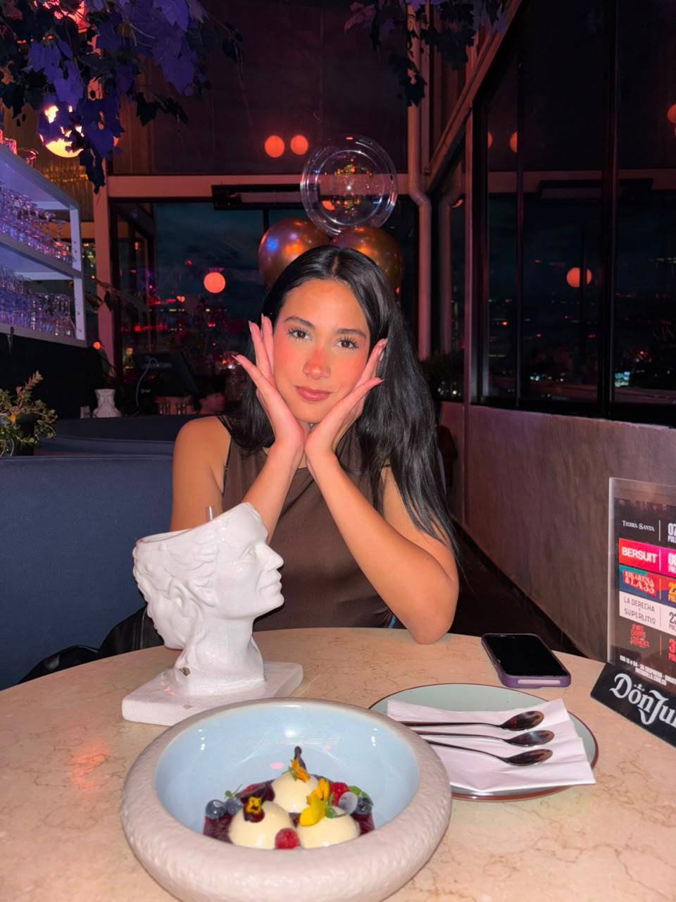 Image of cam model JennTylor from XloveCam