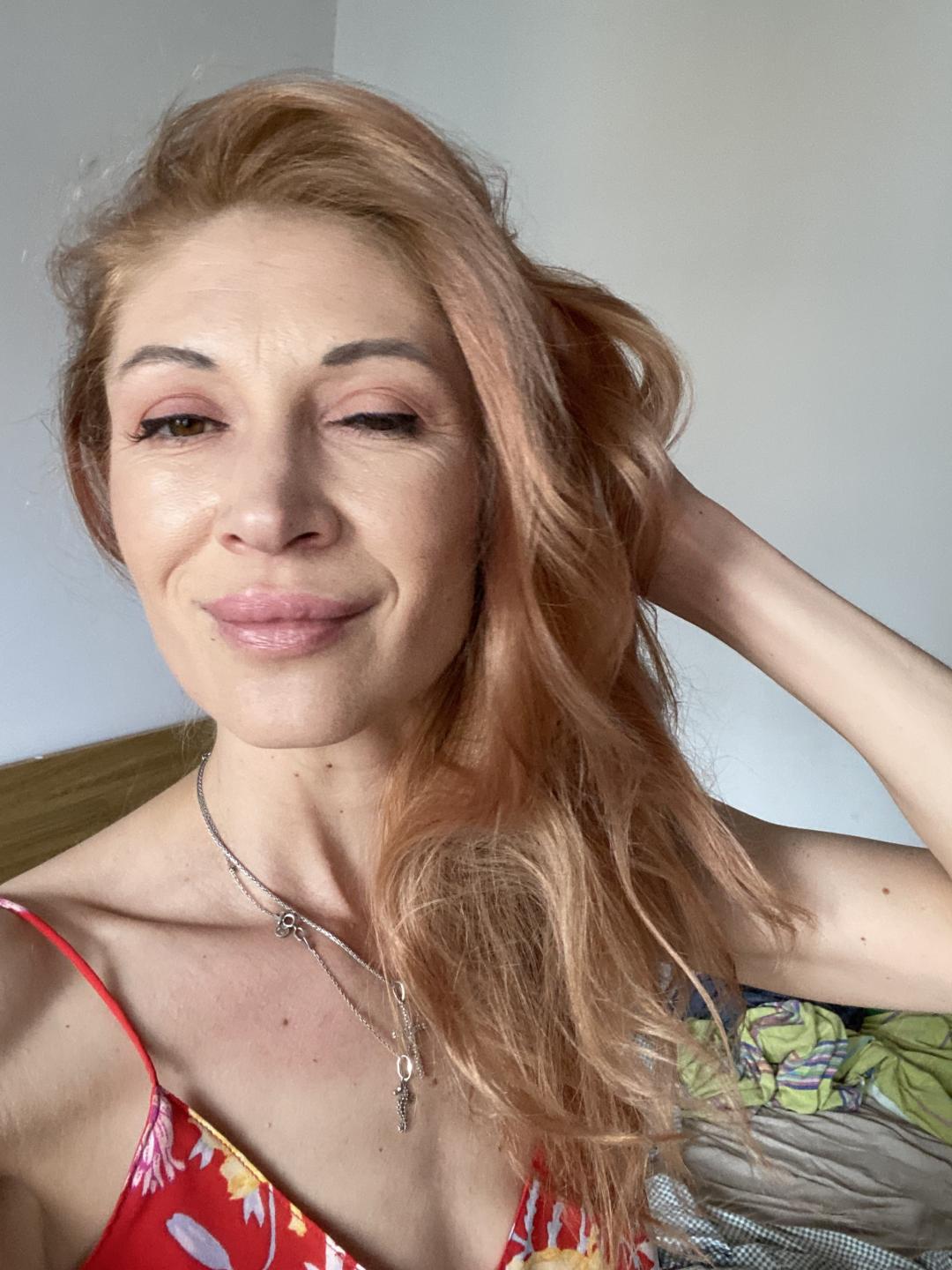 Image of cam model RebelLuna from XloveCam