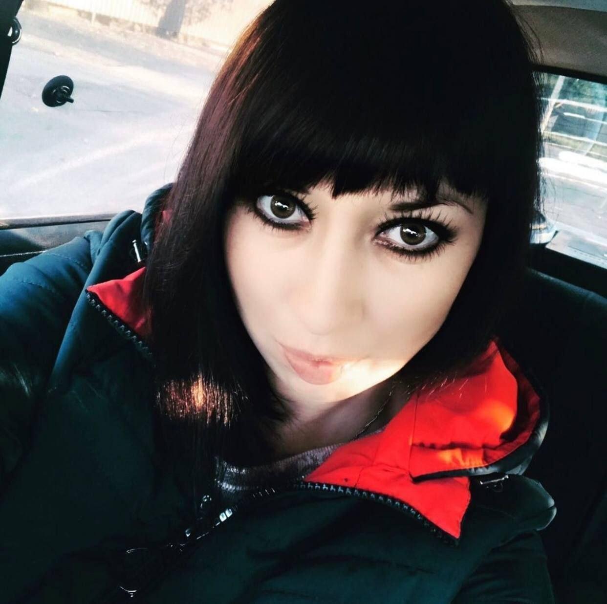 Image of cam model LangoriaJoy from XloveCam