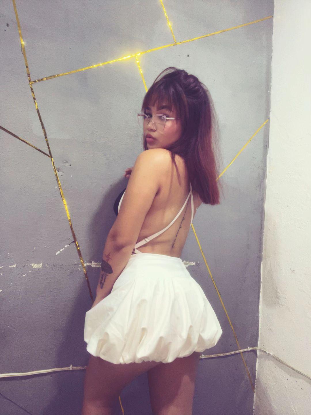 Image of cam model CatalinaSexHot from XloveCam