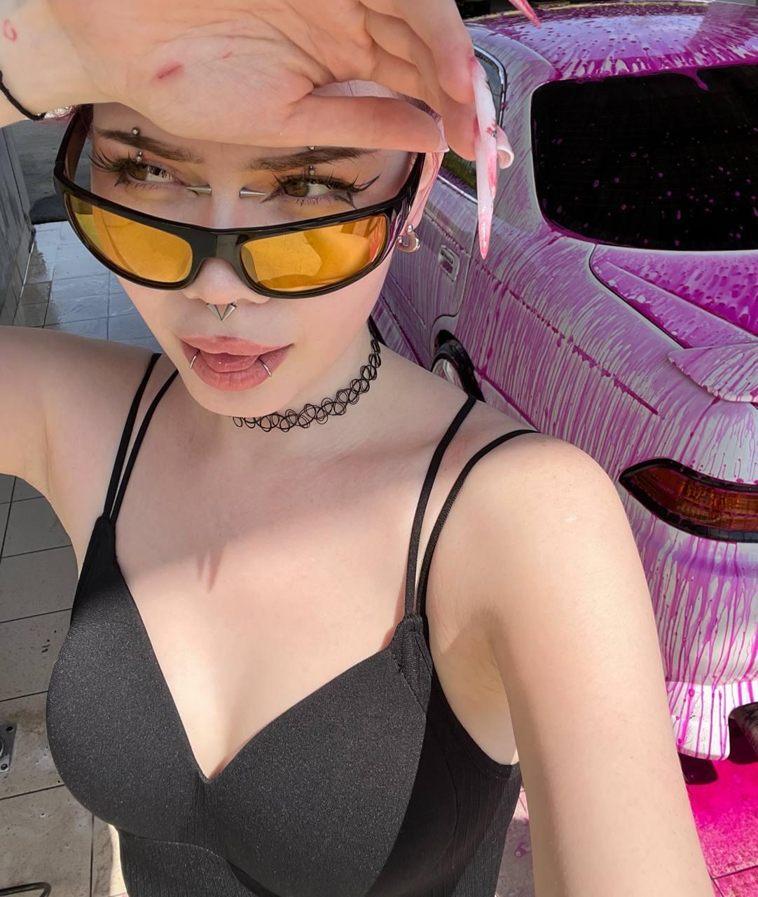 Image of cam model ToriHananocha from XloveCam