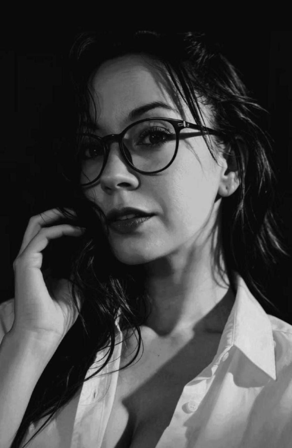 Image of cam model SaraSmiht from XloveCam