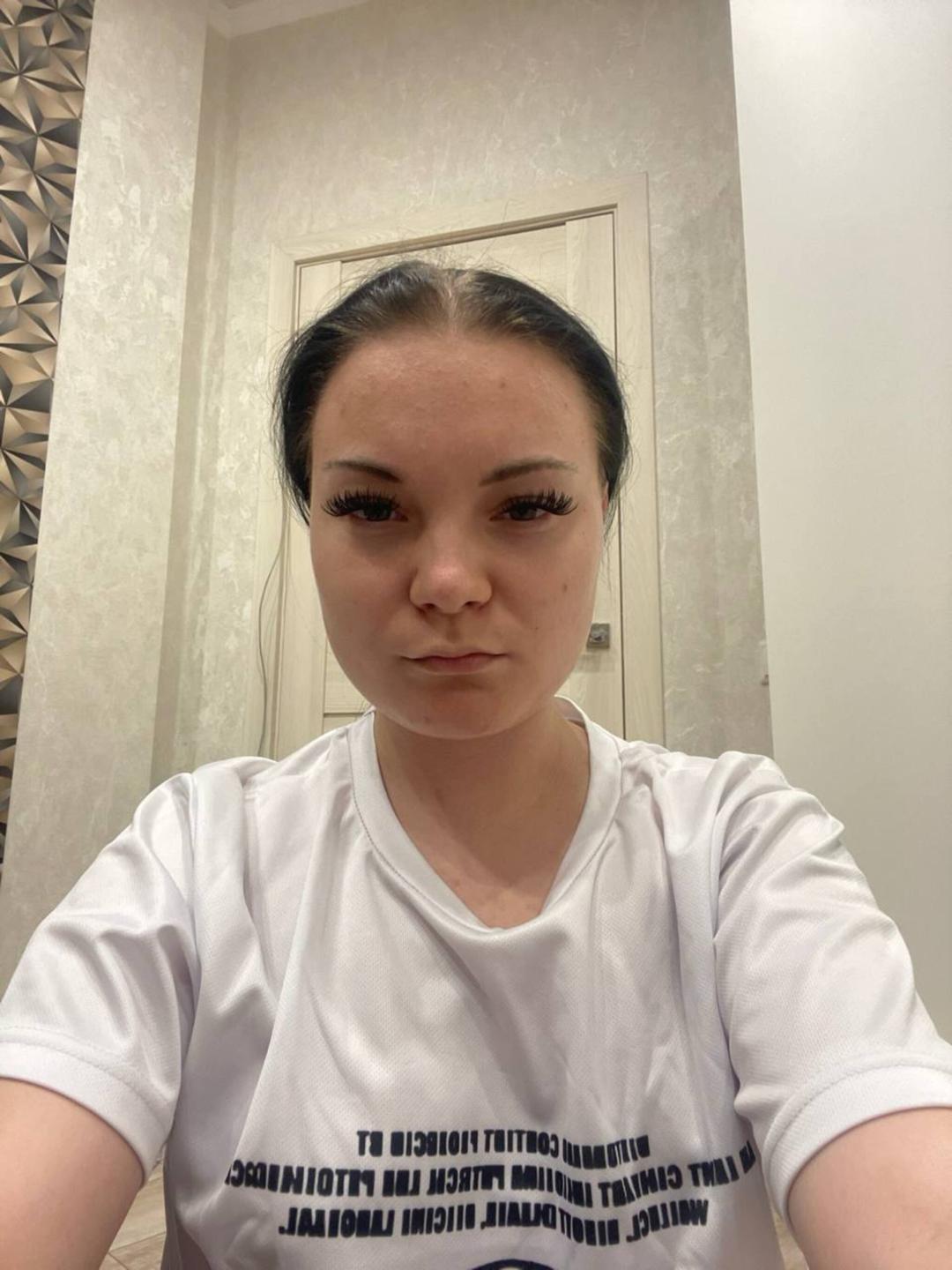 Image of cam model PegHuntzinger from XloveCam