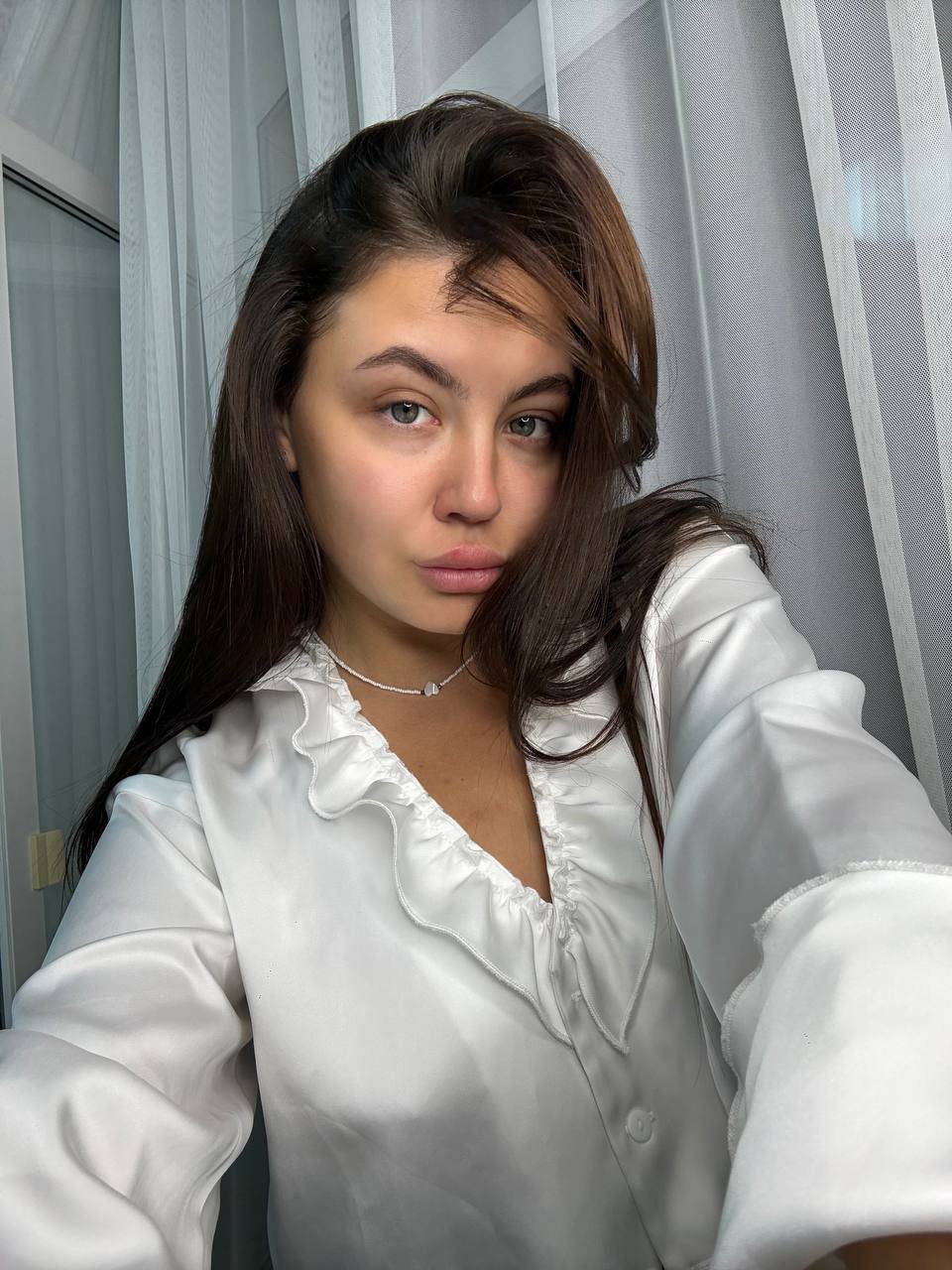 Image of cam model InesGueningsman from XloveCam