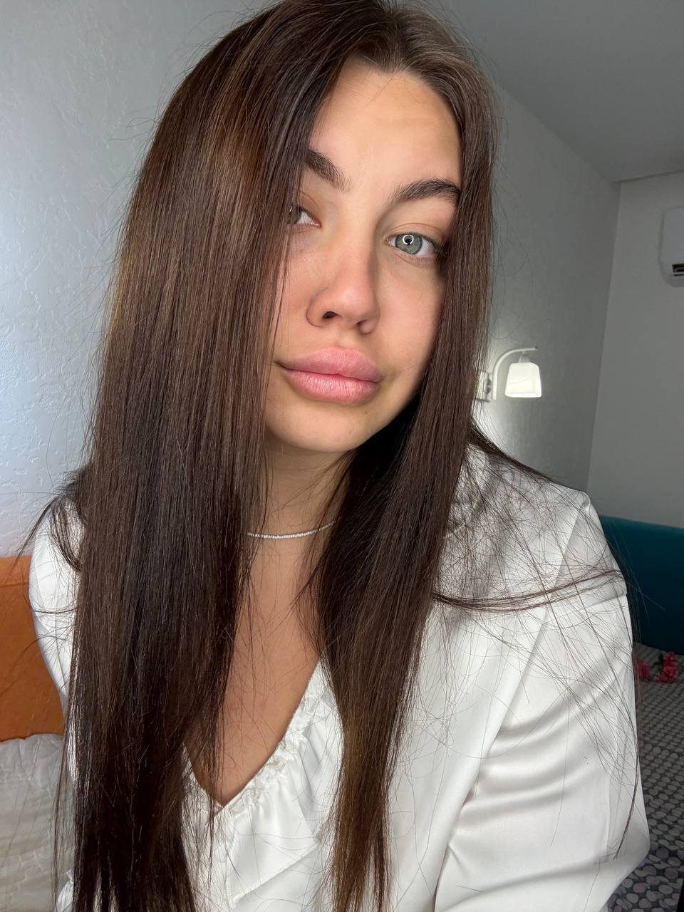 Image of cam model InesGueningsman from XloveCam