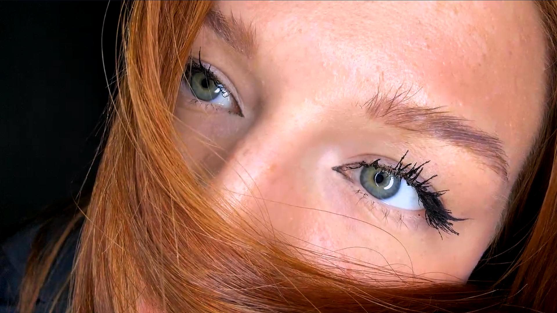 Image of cam model LuanneKadri from XloveCam
