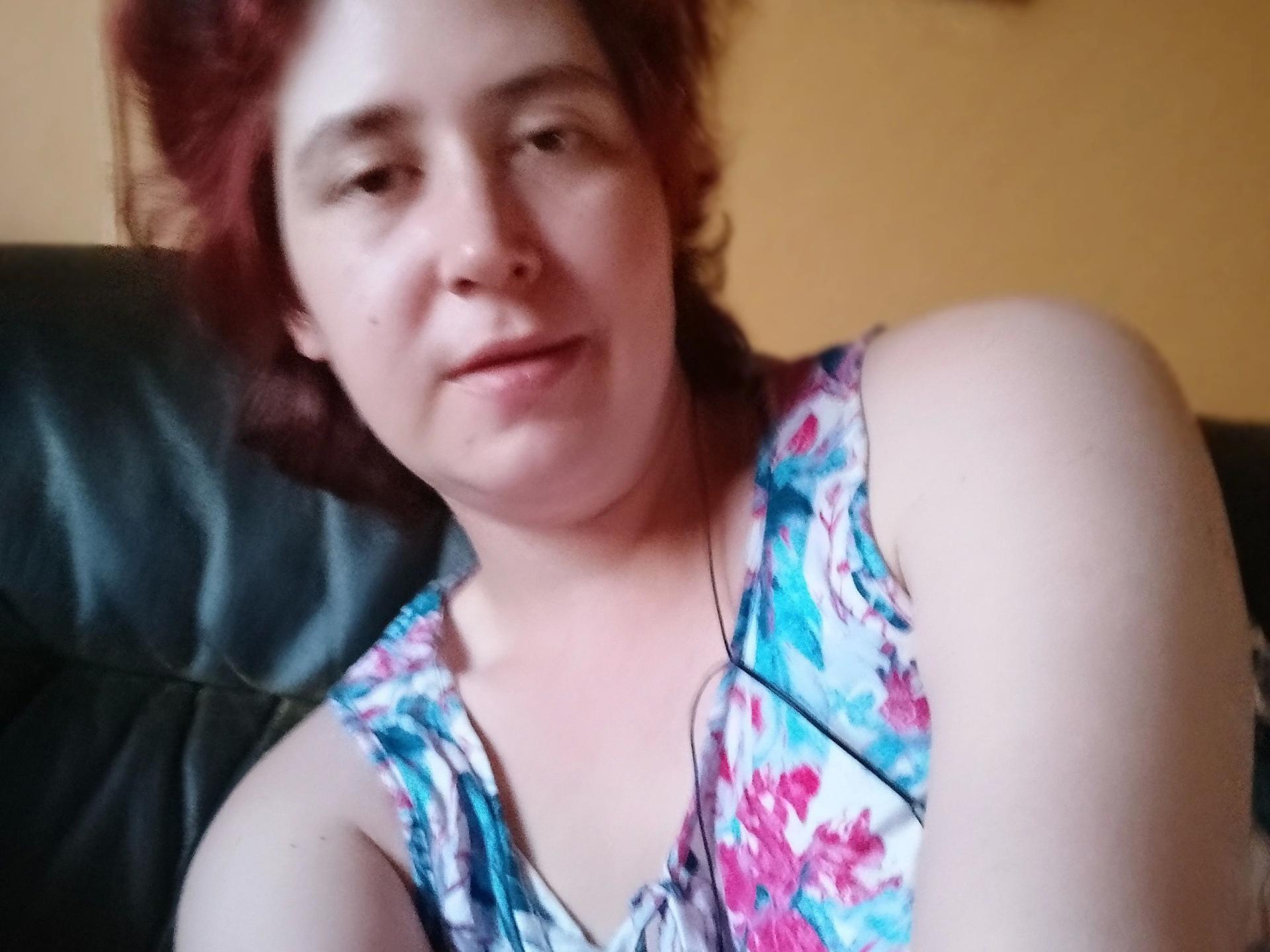 Image of cam model Lucy-2026-hot from XloveCam