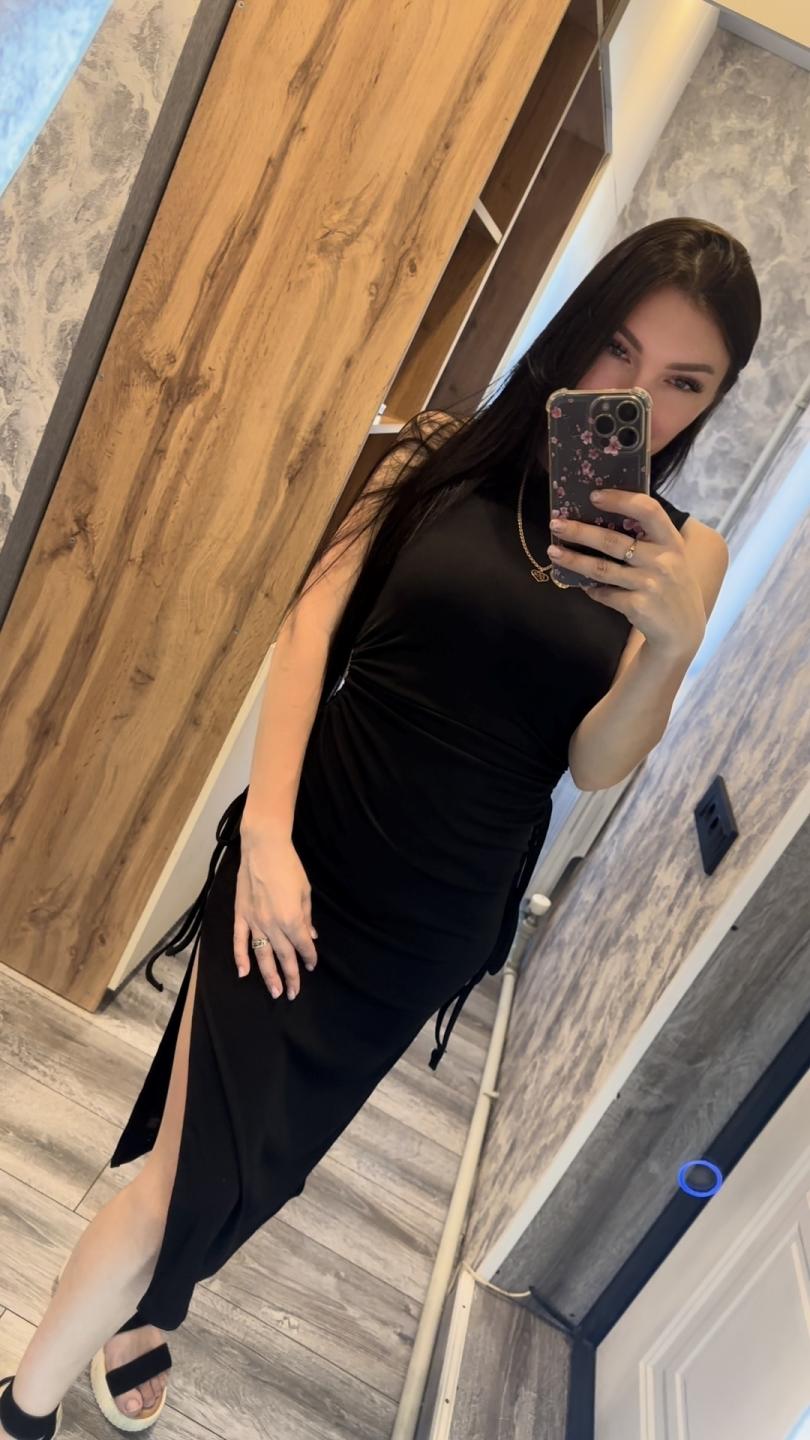 Image of cam model AdelaideLisa from XloveCam