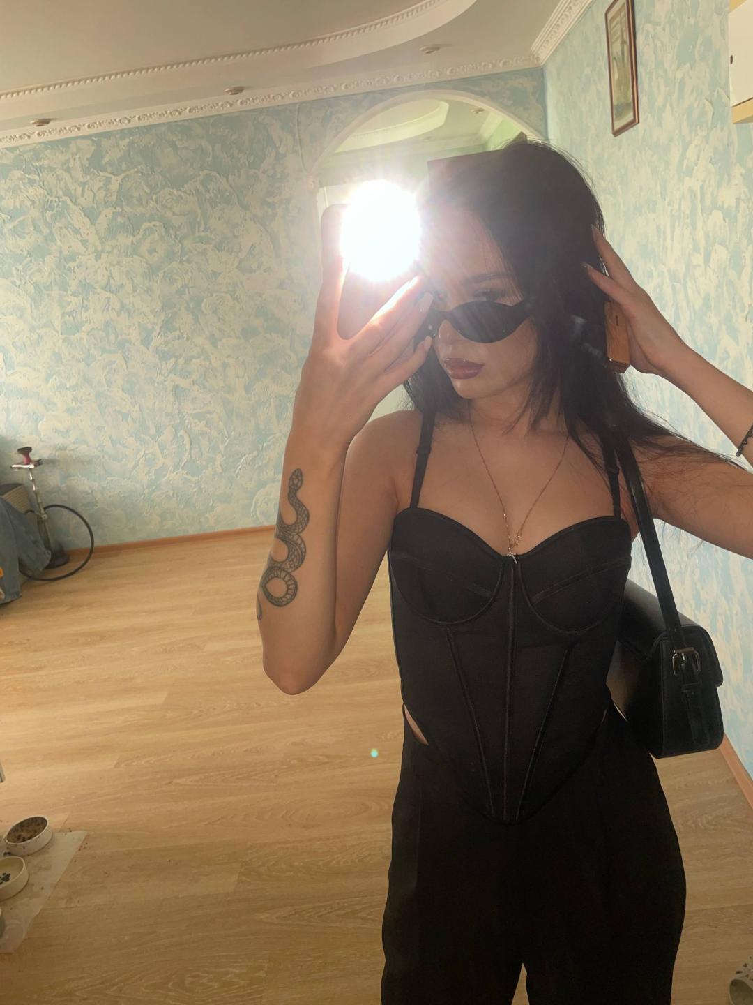 Image of cam model LupitaMondesir from XloveCam