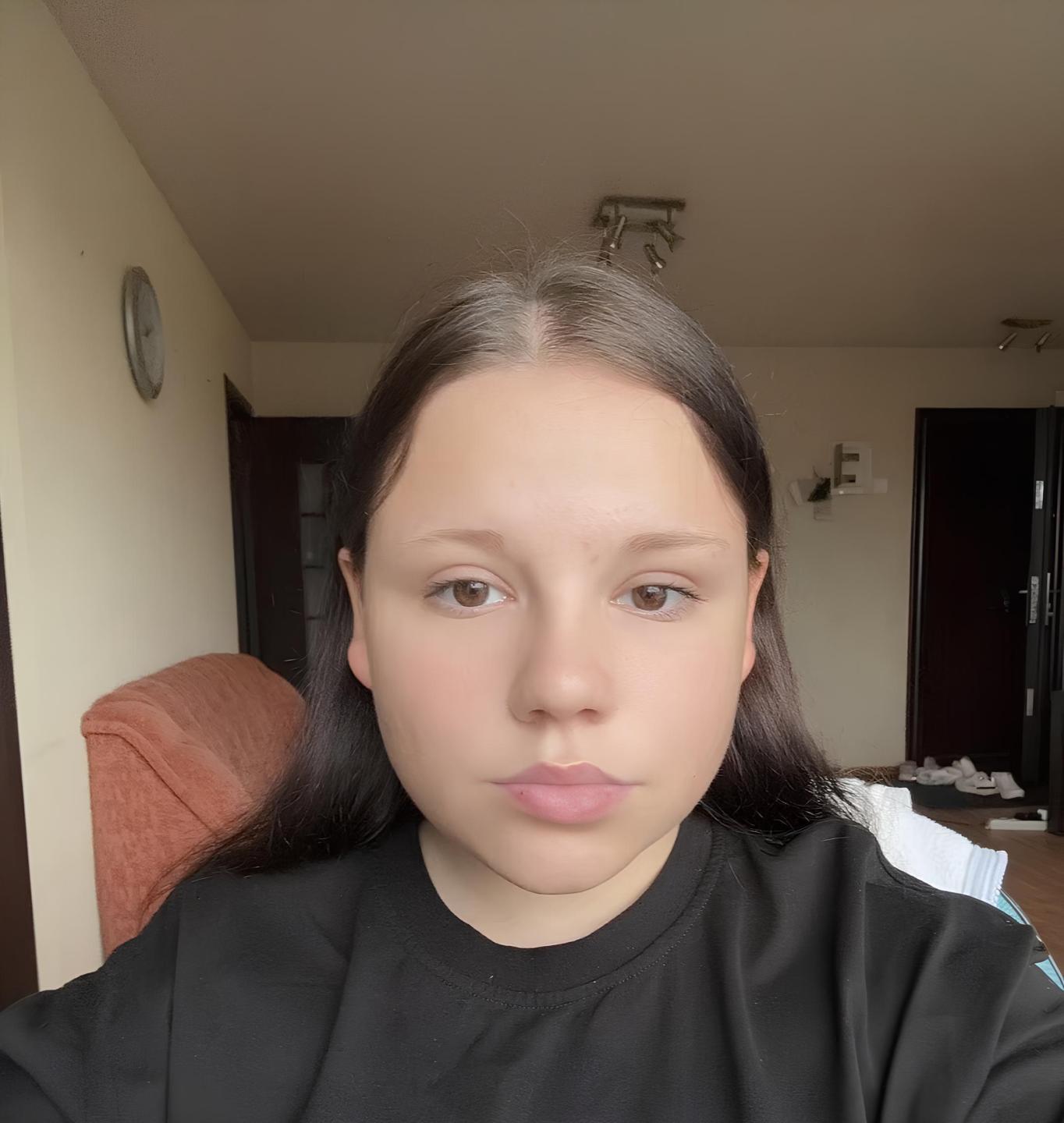 Image of cam model IolaLandauer from XloveCam